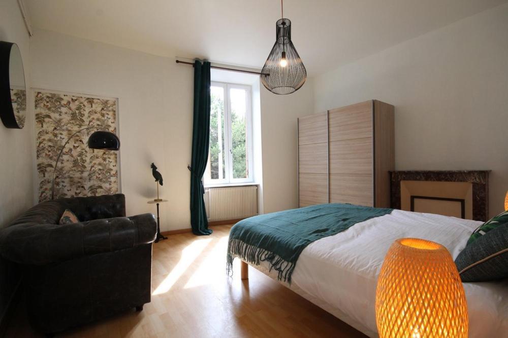 ביון Appartements Le Cru Colbert מראה חיצוני תמונה