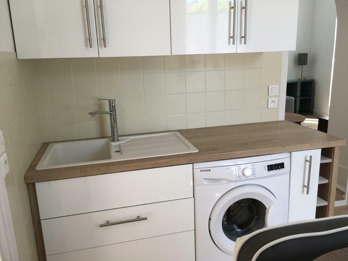 ביון Appartements Le Cru Colbert מראה חיצוני תמונה
