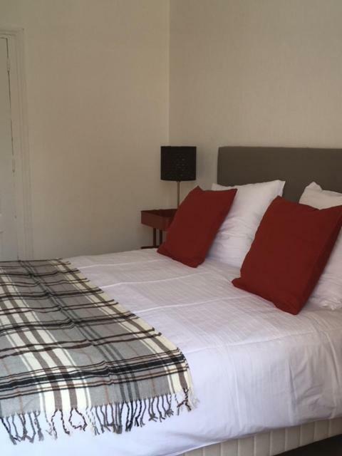 ביון Appartements Le Cru Colbert מראה חיצוני תמונה